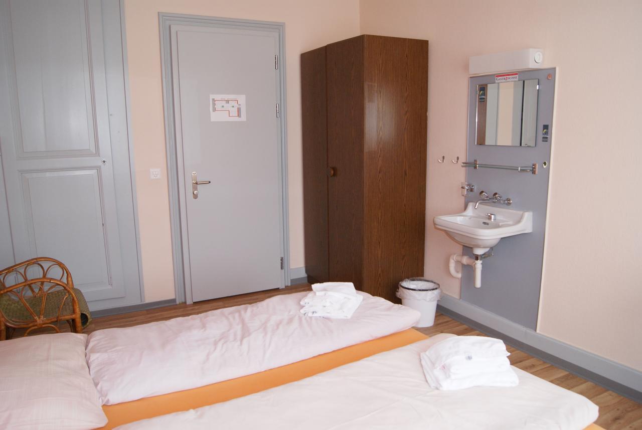 שפיץ Hotel Schlosspintli מראה חיצוני תמונה